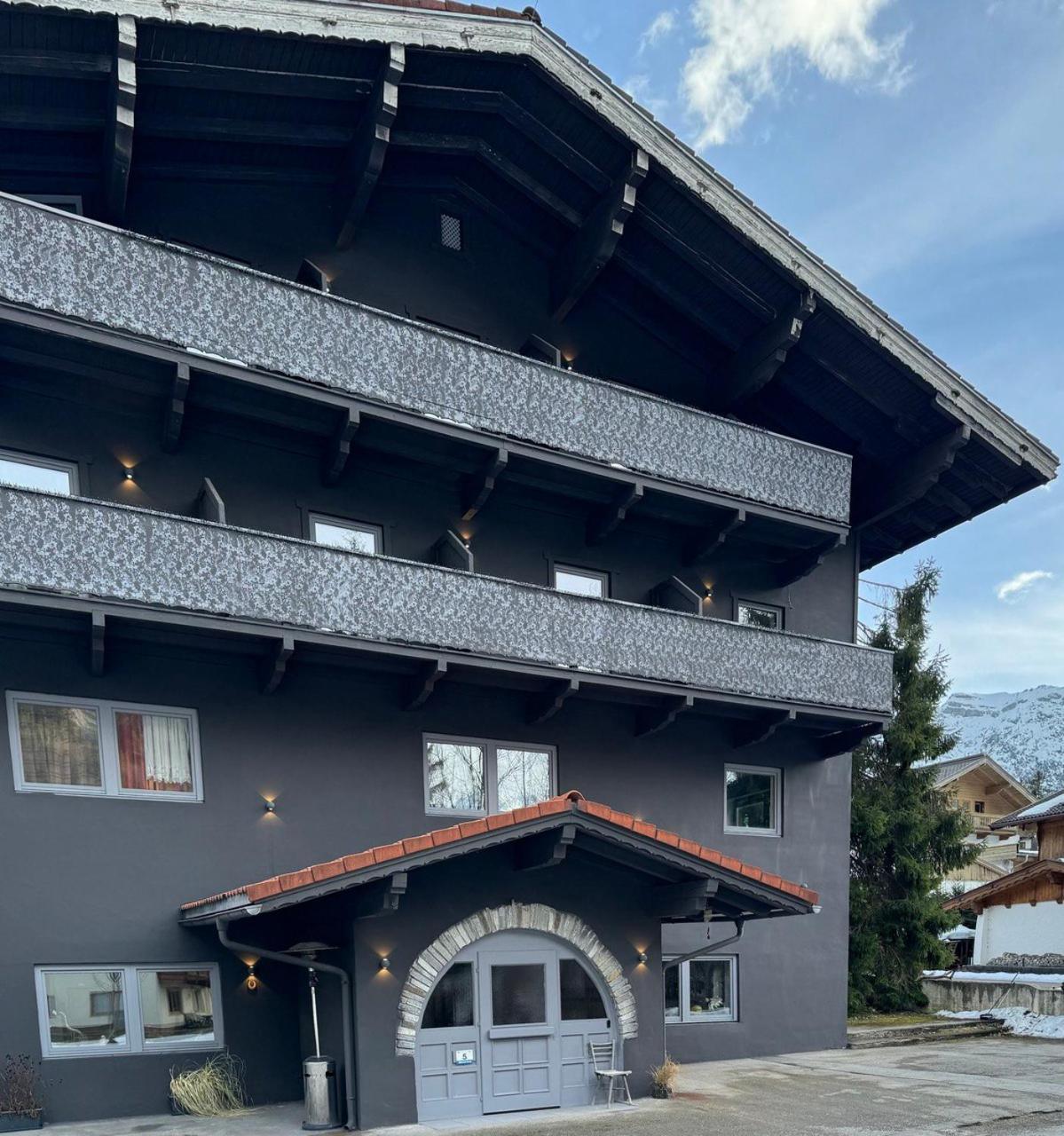 Two Brothers Inn Пертизау Екстериор снимка